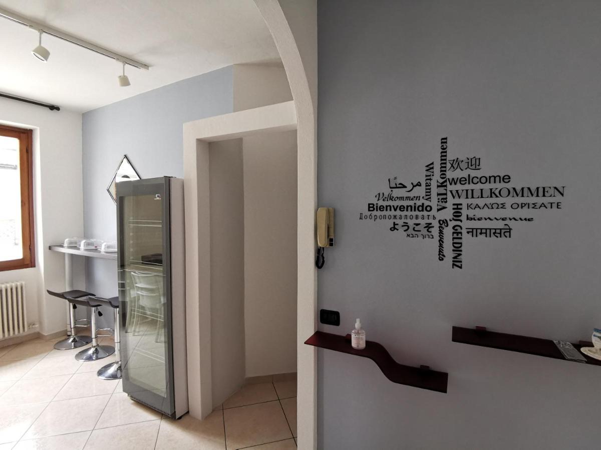 Bed and Breakfast BeB I PORTICI Cernobbio Exterior foto
