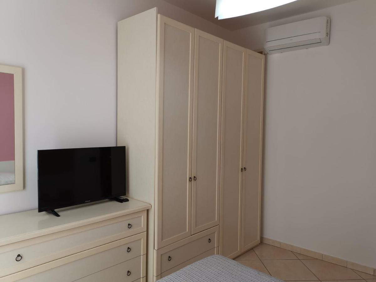 Bed and Breakfast BeB I PORTICI Cernobbio Exterior foto